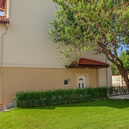 Konukevi Complex Pika Altın Kumlar