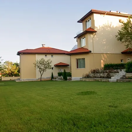 Complex Pika Konukevi 3*