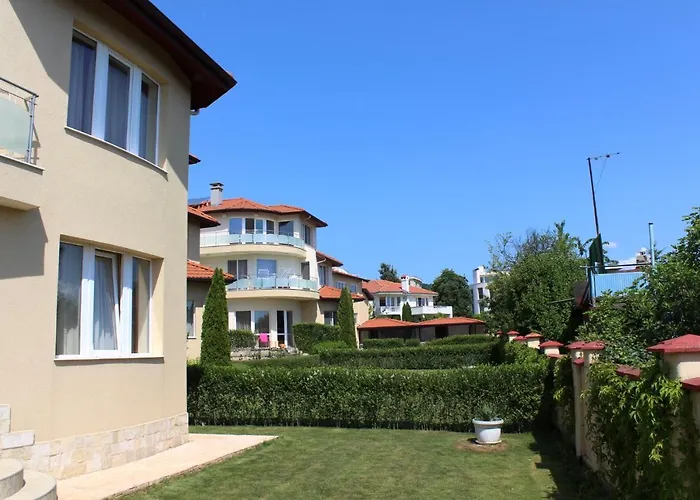 Complex Pika Casa de hóspedes Golden Sands