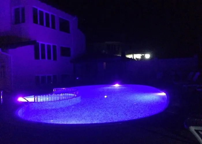 Casa de hóspedes Complex Pika Golden Sands