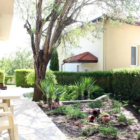 Pensionat Complex Pika Golden Sands