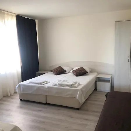Complex Pika Guest house 3*
