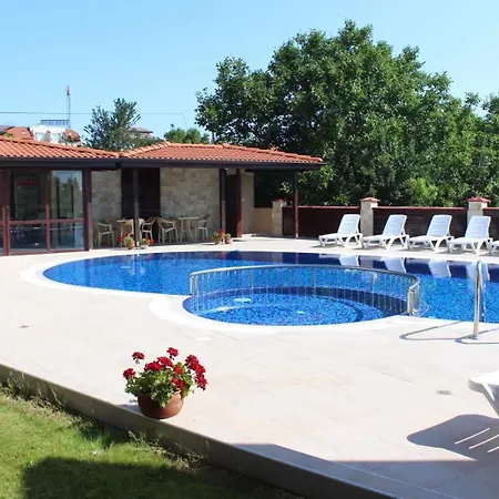 Гостевой дом Complex Pika 3*