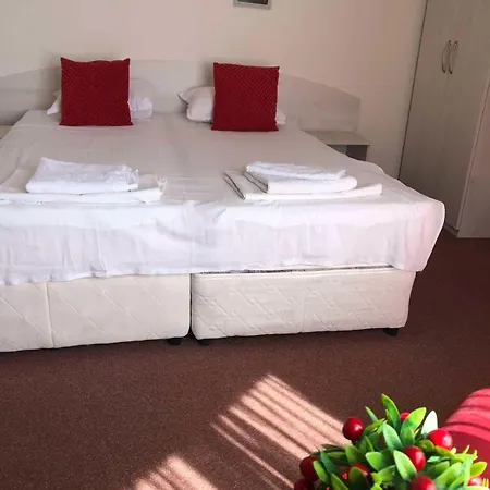 Guest house Complex Pika Golden Sands