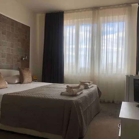 Pensionat Complex Pika 3*