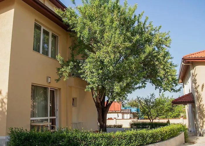 Complex Pika 3* 金沙